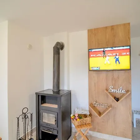 Flower House Podčetrtek