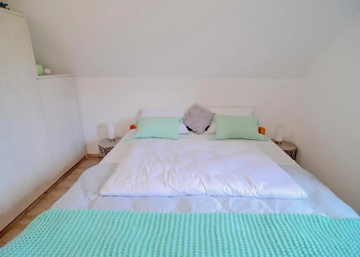 Flower House * Podcetrtek